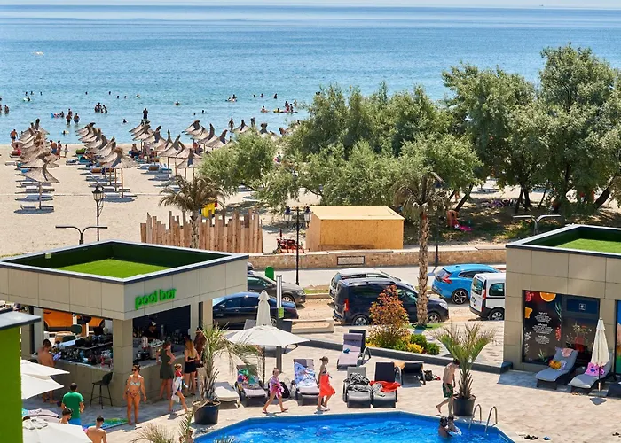 Appartement Bloom Pool & Mamaia Nord Năvodari