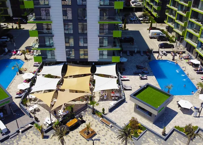 Bloom Pool & Mamaia Nord Appartement Năvodari