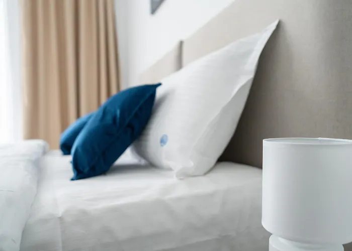 Bloom Pool & Mamaia Nord *