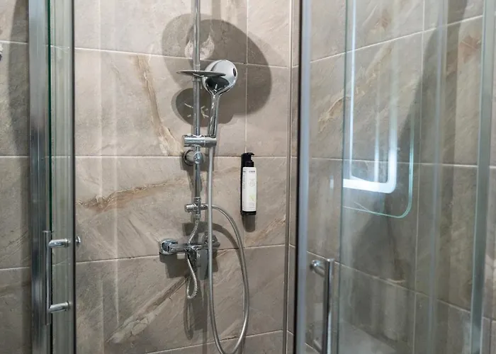 Bloom Pool & Mamaia Nord * Năvodari